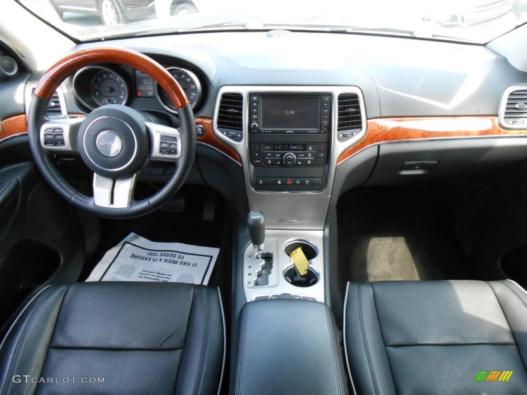 2011 Grand Cherokee Overland 4x4 - Mineral Gray Metallic / Black photo #18