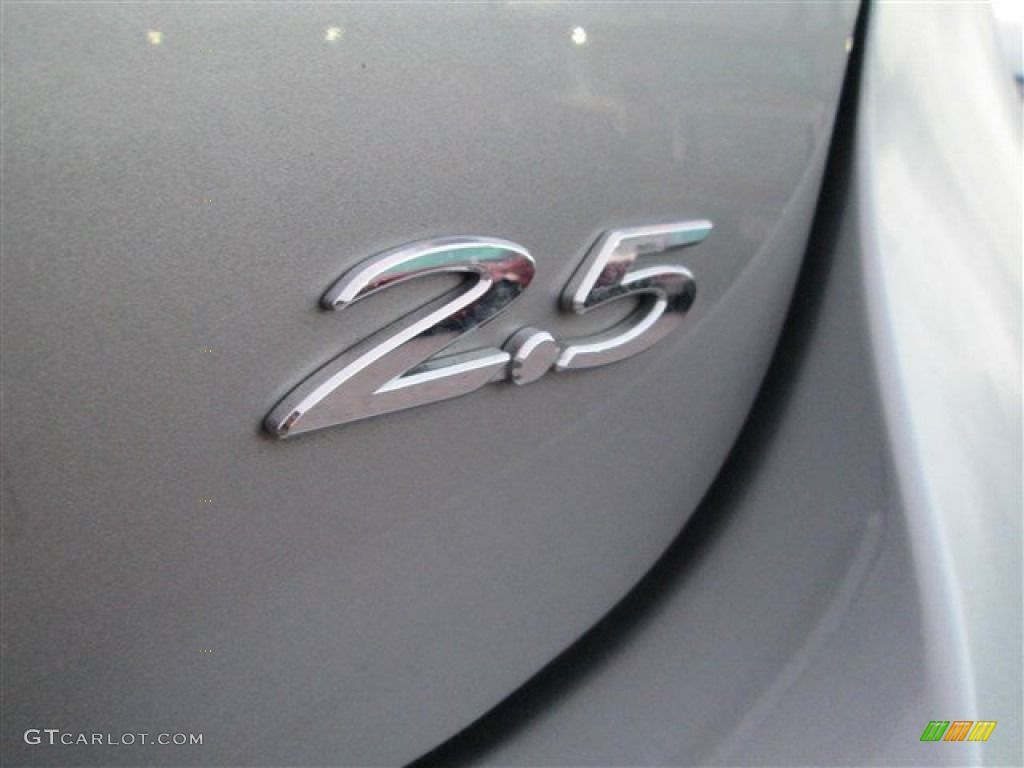 2012 MAZDA3 s Grand Touring 5 Door - Liquid Silver Metallic / Black photo #7