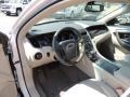 2010 White Suede Metallic Ford Taurus SEL  photo #13
