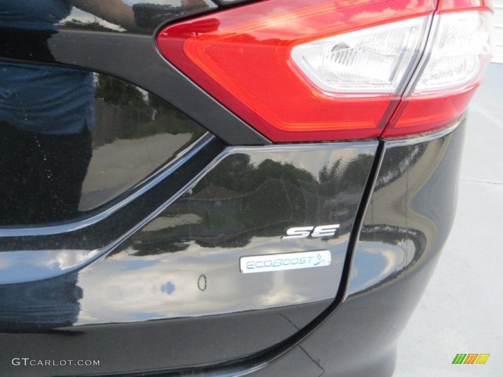 2014 Fusion SE EcoBoost - Tuxedo Black / Charcoal Black photo #7