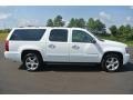 Summit White - Suburban LT Photo No. 6