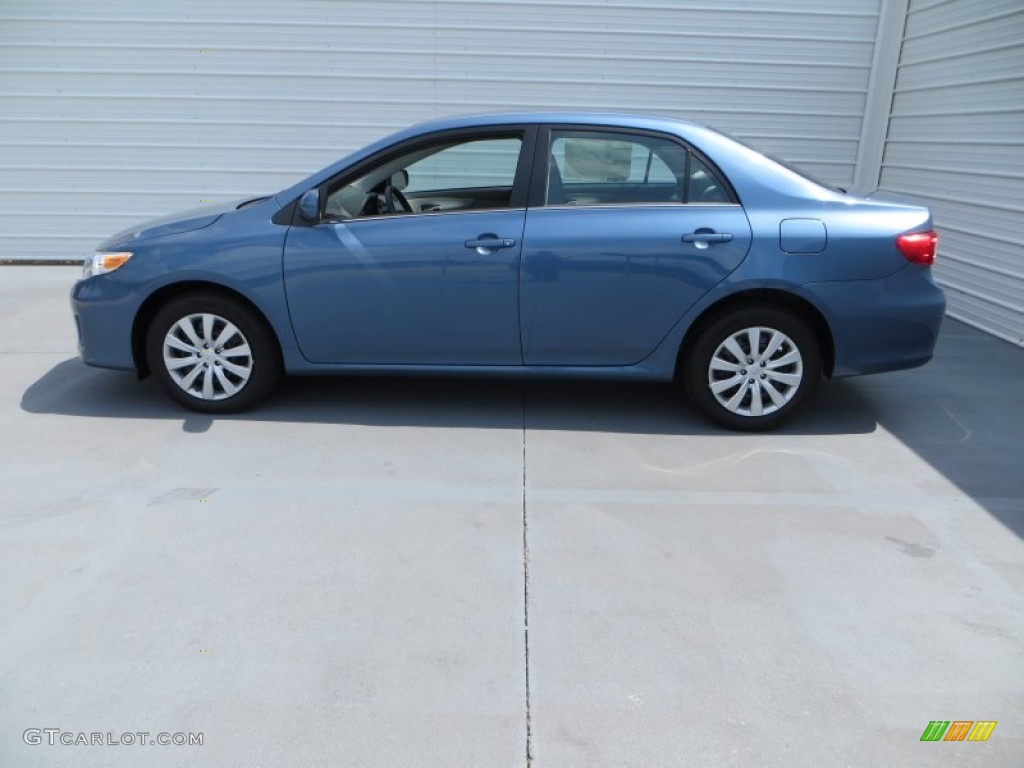 2013 Corolla LE - Tropical Sea Metallic / Ash photo #8