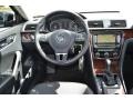Black - Passat 2.5L SEL Photo No. 15