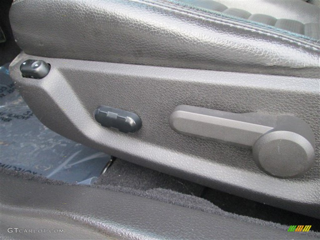 2008 Mustang GT Premium Coupe - Vapor Silver Metallic / Dark Charcoal photo #13