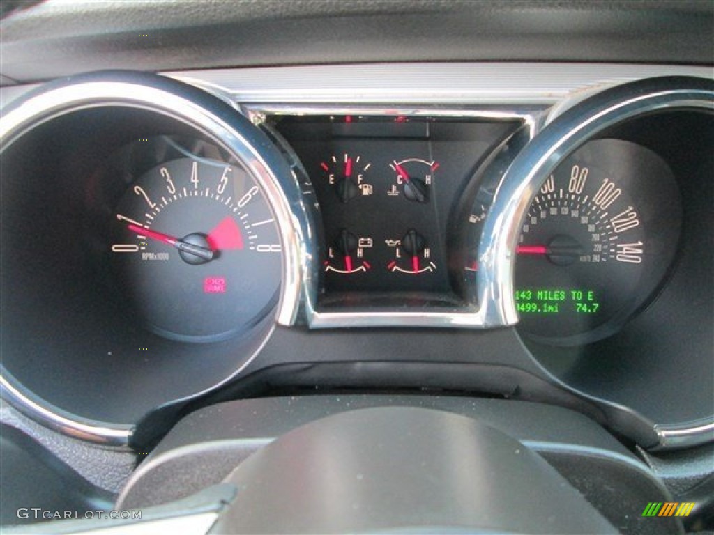 2008 Mustang GT Premium Coupe - Vapor Silver Metallic / Dark Charcoal photo #17