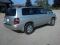 Millenium Silver Metallic - Highlander 4WD Photo No. 2