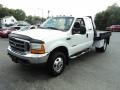 1999 Oxford White Ford F350 Super Duty XLT SuperCab 4x4 Chassis Flat Bed  photo #2