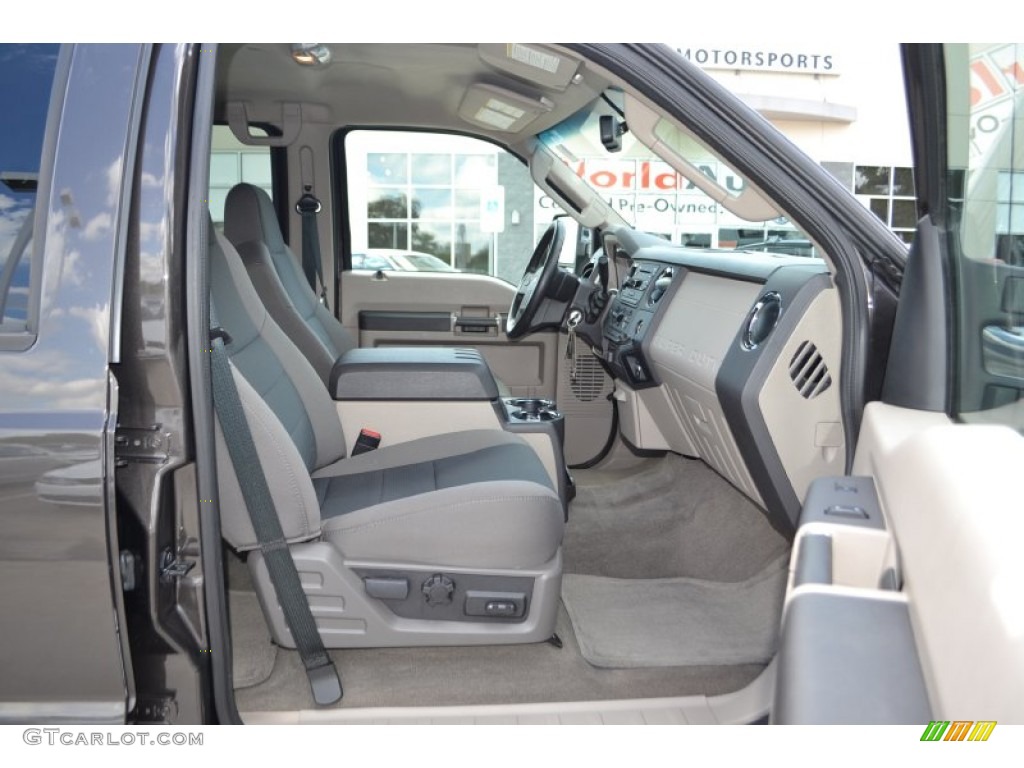 2009 F350 Super Duty XL Crew Cab - Sterling Grey Metallic / Medium Stone photo #10