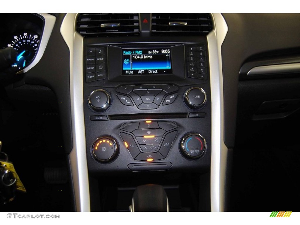 2013 Fusion S - Sterling Gray Metallic / Earth Gray photo #22