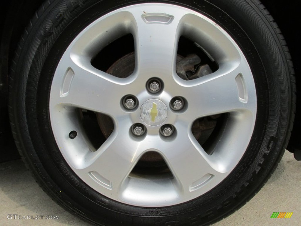 2006 Chevrolet HHR LT Wheel Photos