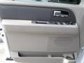 Oxford White - Expedition XLT Photo No. 21