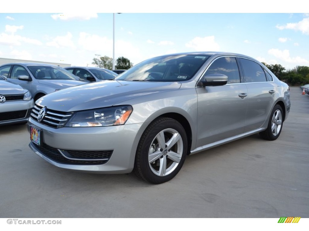 2013 Passat 2.5L SE - Tungsten Silver Metallic / Titan Black photo #1