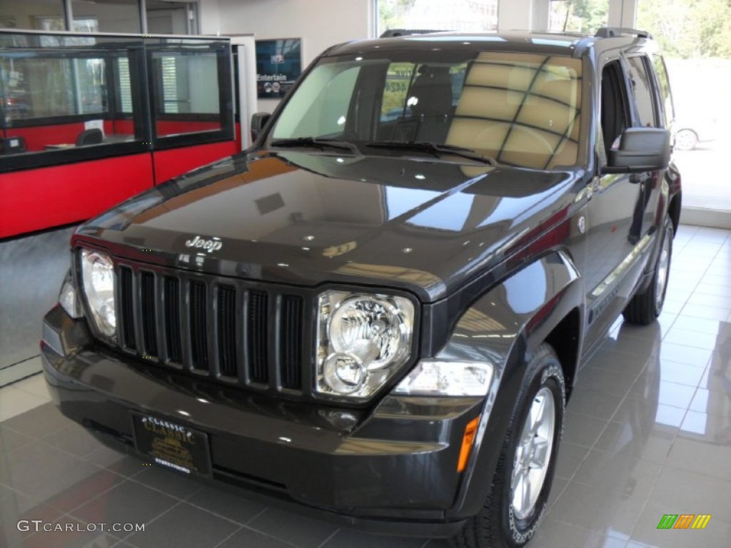 Dark Charcoal Pearl Jeep Liberty