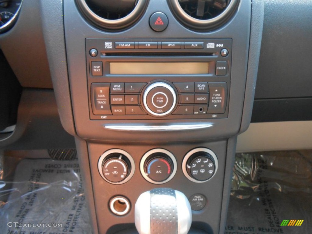 2011 Rogue S AWD - Gotham Gray Metallic / Gray photo #21