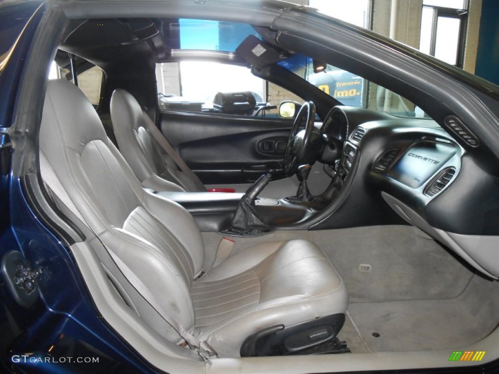 2000 Corvette Coupe - Navy Blue Metallic / Light Oak photo #13