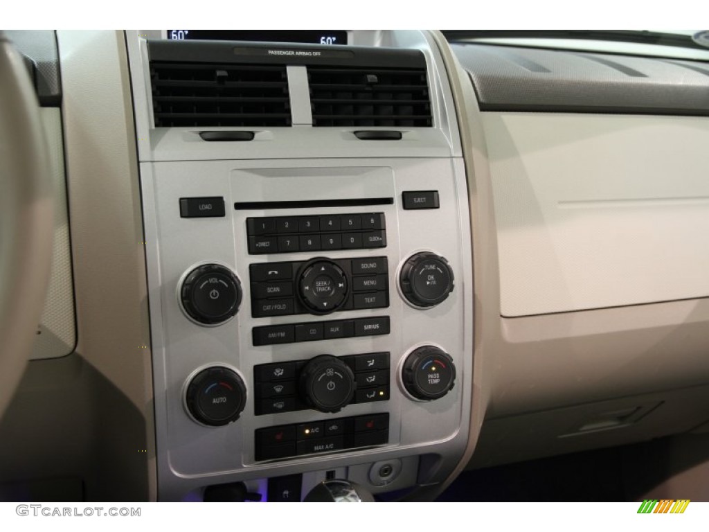 2010 Mariner V6 Premier 4WD - Gold Leaf Metallic / Stone photo #8