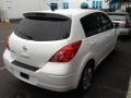 Fresh Powder White - Versa 1.8 S Hatchback Photo No. 7