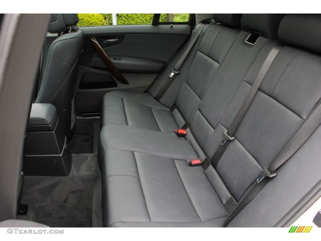 2010 X3 xDrive30i - Alpine White / Black photo #17