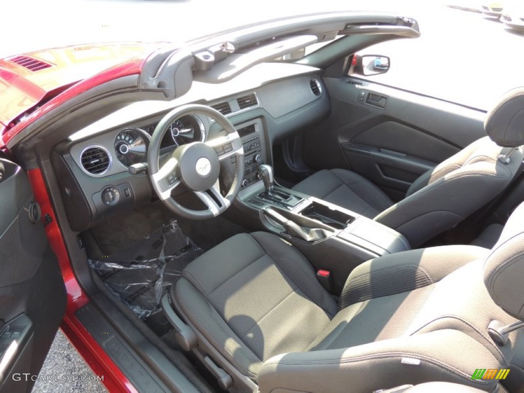 Charcoal Black Interior 2014 Ford Mustang GT Convertible Photo #85560876