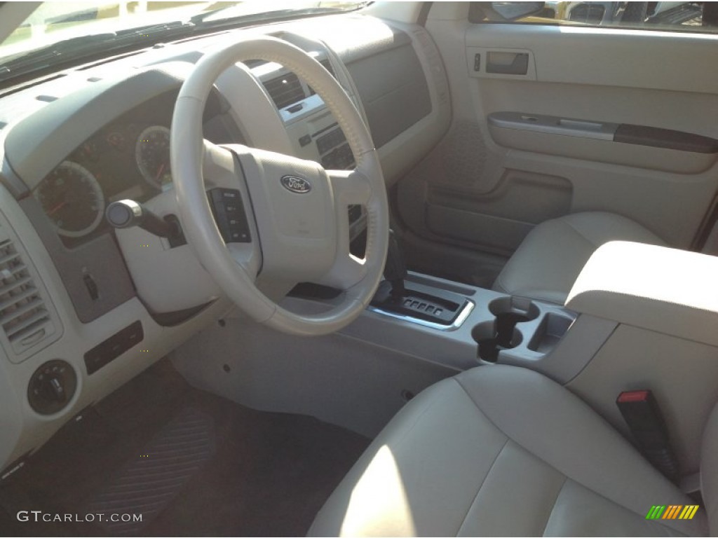 2008 Escape XLT V6 4WD - Kiwi Green Metallic / Stone photo #11