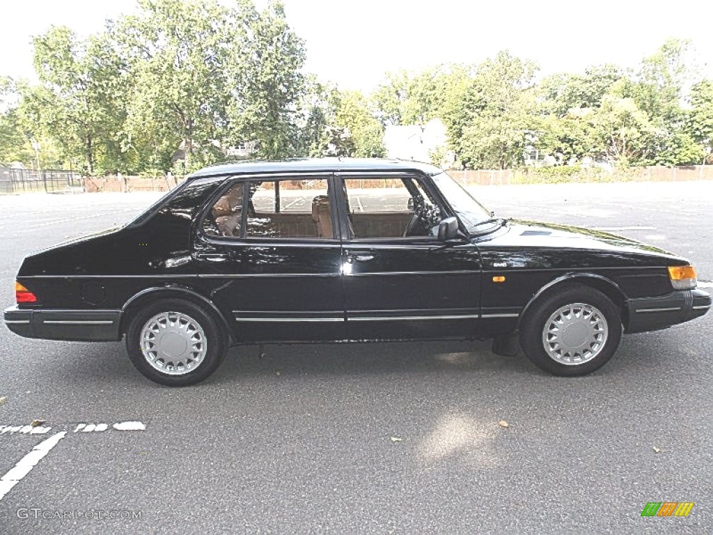 1991 900 S Sedan - Black / Tan photo #6