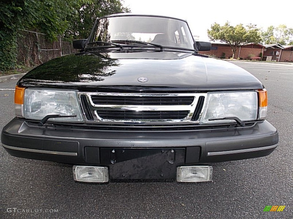 1991 900 S Sedan - Black / Tan photo #8