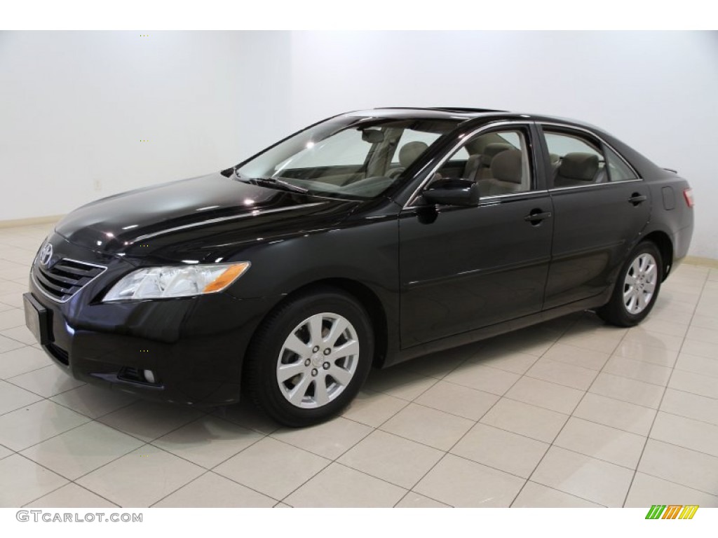2007 Camry XLE - Black / Bisque photo #3
