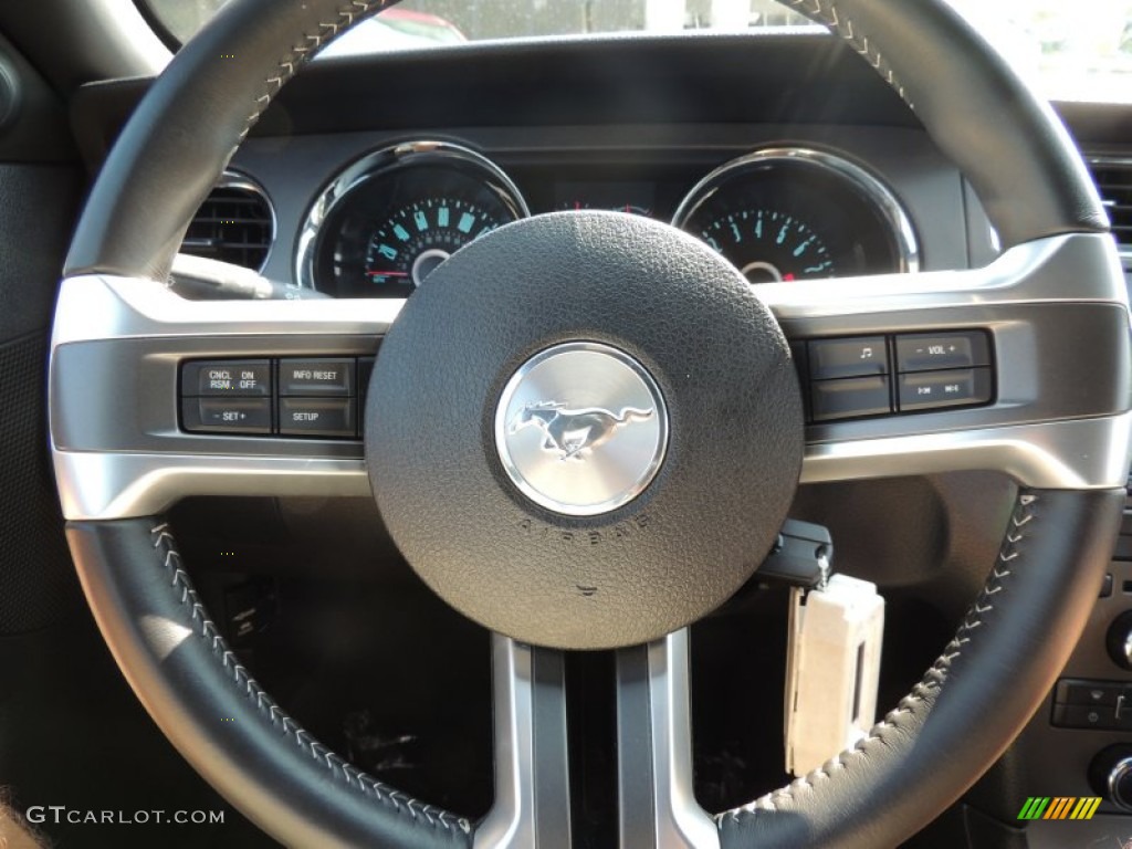 2014 Ford Mustang GT Convertible Charcoal Black Steering Wheel Photo #85561196