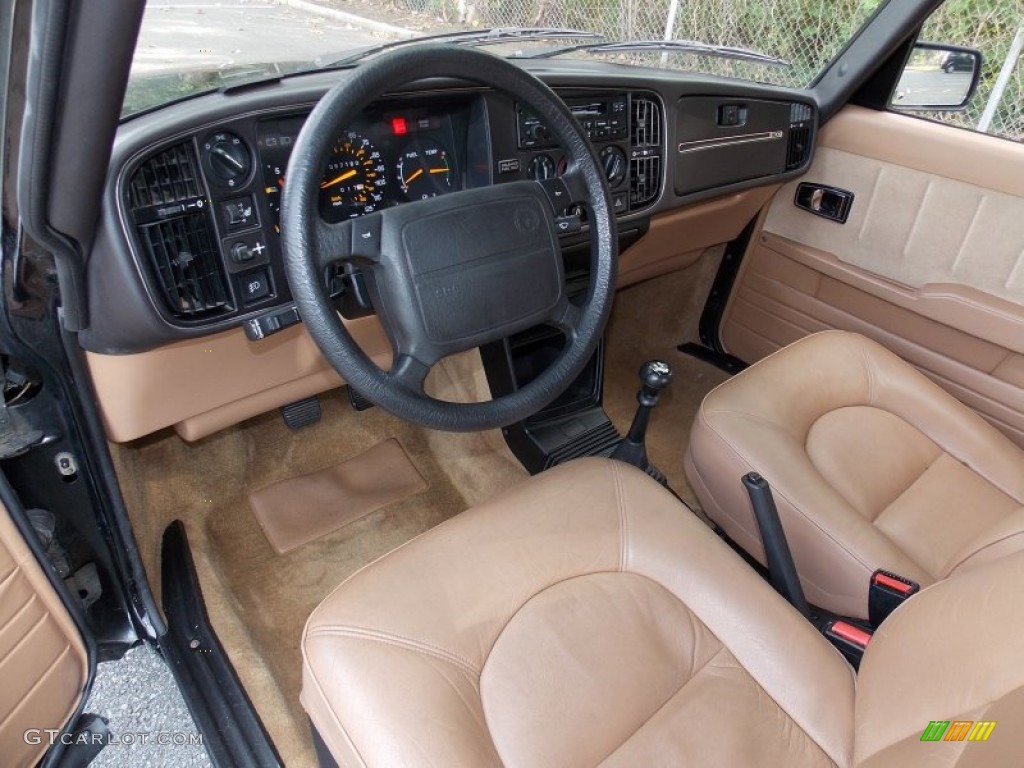 1991 900 S Sedan - Black / Tan photo #17