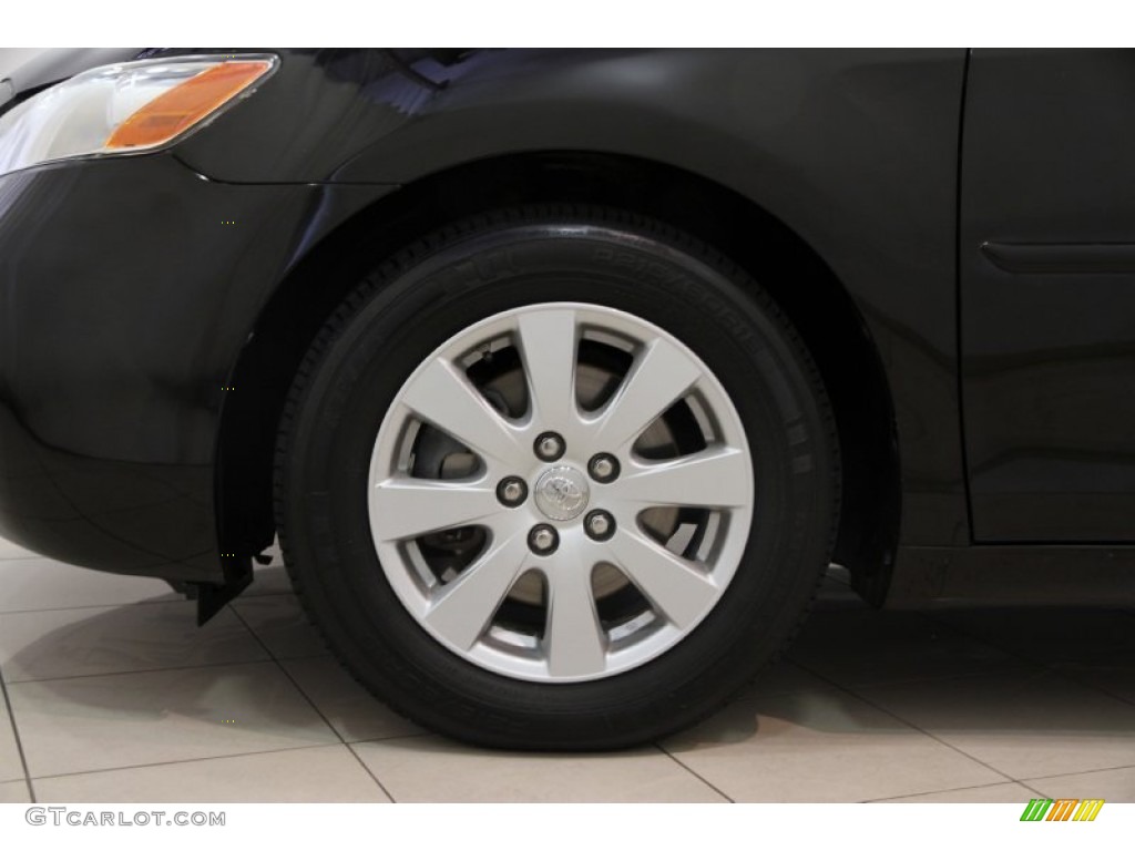 2007 Camry XLE - Black / Bisque photo #16