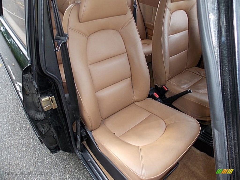 Tan Interior 1991 Saab 900 S Sedan Photo #85561589