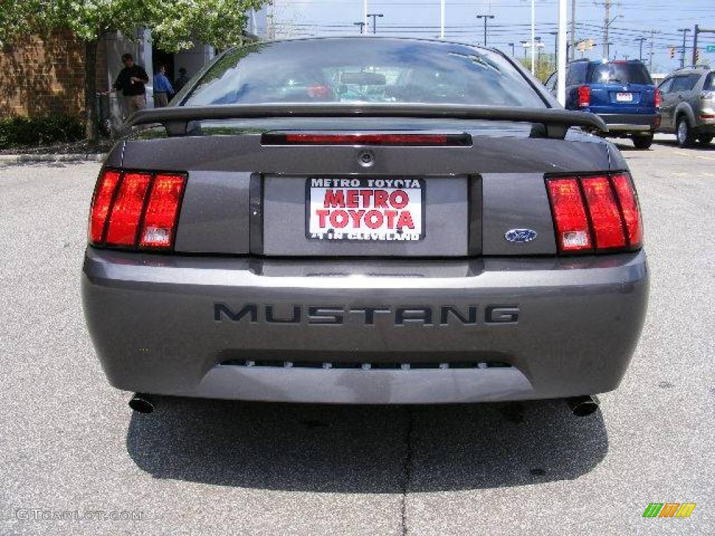2003 Mustang V6 Coupe - Dark Shadow Grey Metallic / Medium Graphite photo #4