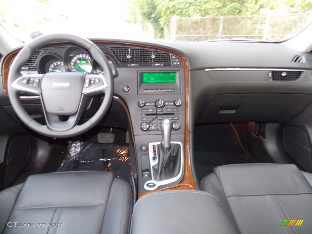2011 Saab 9-5 Turbo4 Sedan Jet Black Dashboard Photo #85562541