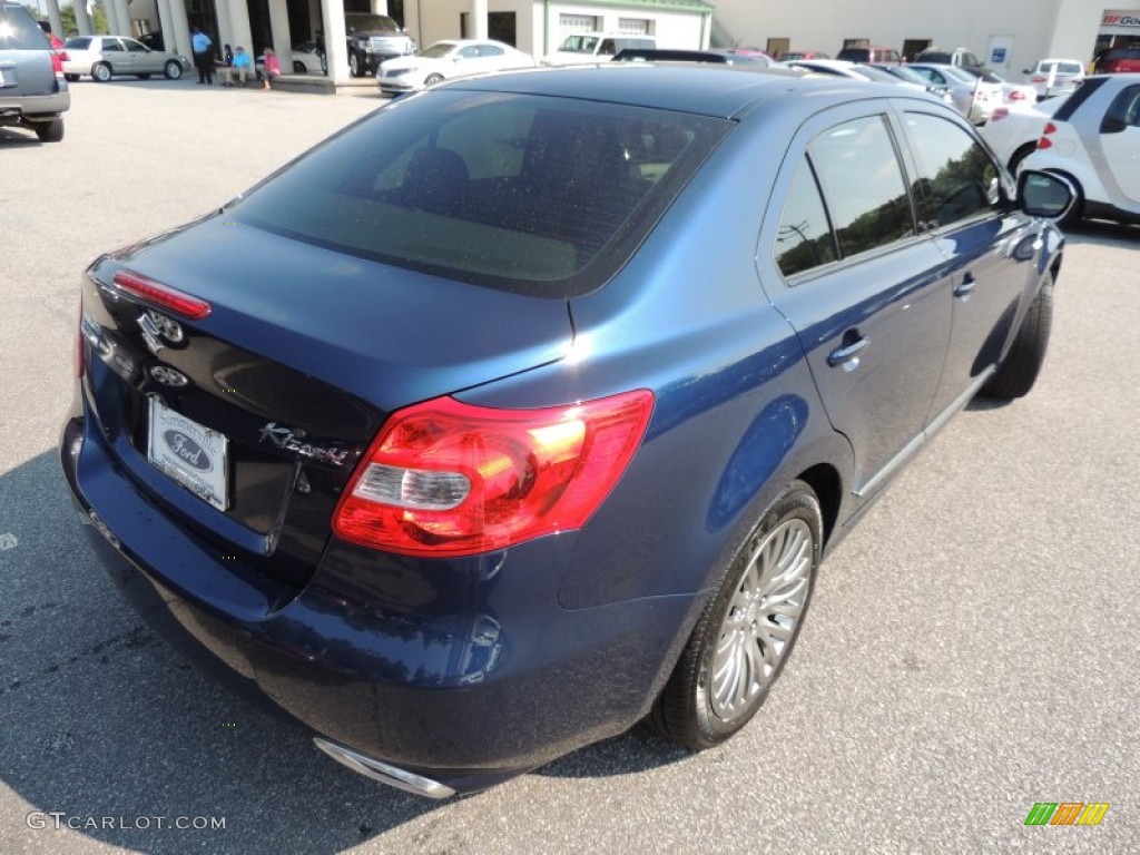 2012 Kizashi SE - Deep Sea Blue Metallic / Beige photo #12