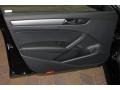 Black - Passat 2.5L S Photo No. 11