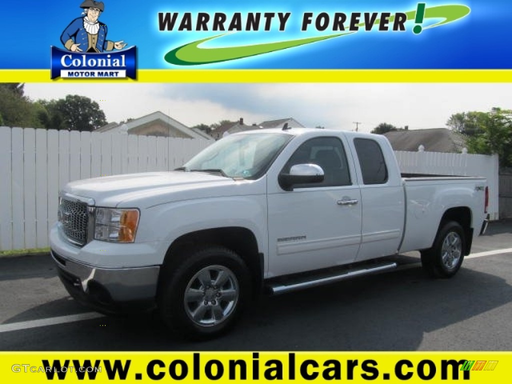 Summit White GMC Sierra 1500