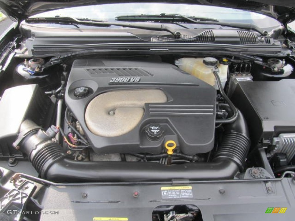 2007 Chevrolet Malibu Maxx SS Wagon Engine Photos