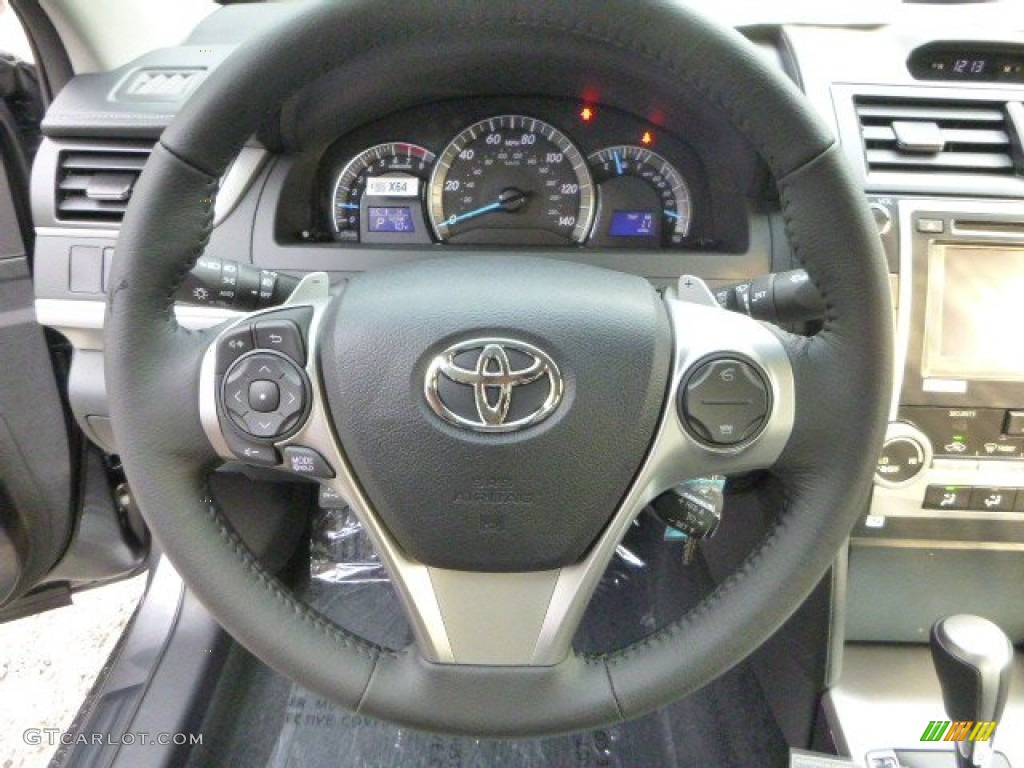 2014 Camry SE - Magnetic Gray Metallic / Black/Ash photo #17