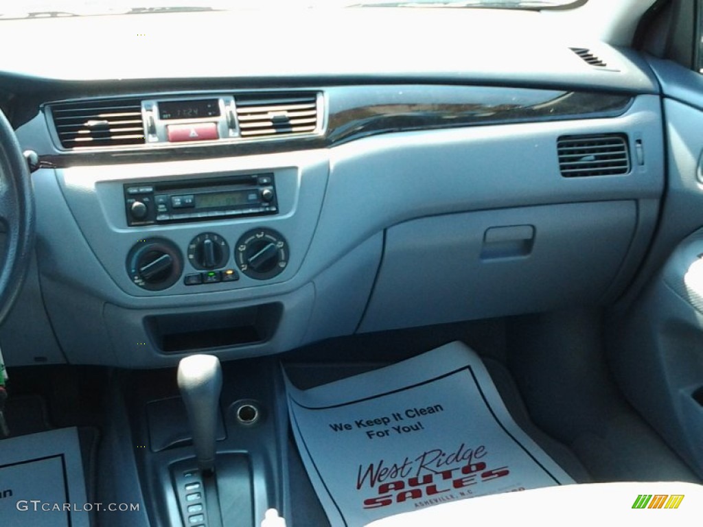 2003 Lancer ES - Innsbruck White / Gray photo #11