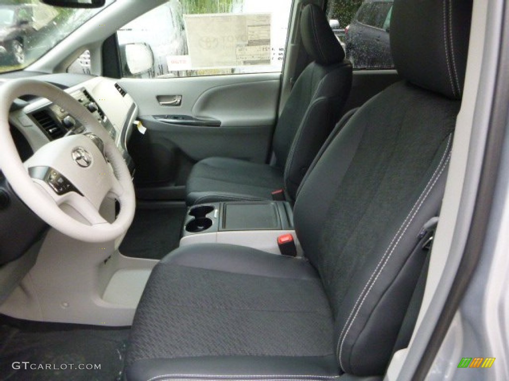 Dark Charcoal Interior 2014 Toyota Sienna SE Photo #85569245