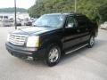 Black Raven - Escalade EXT AWD Photo No. 3