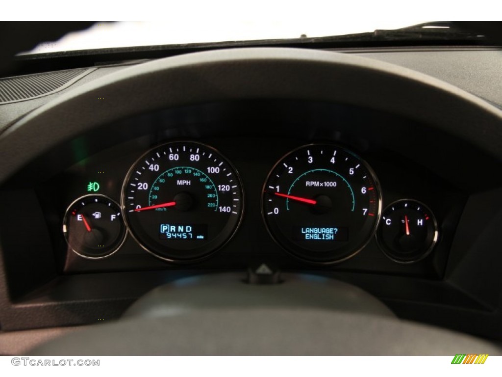 2005 Jeep Grand Cherokee Limited 4x4 Gauges Photo #85570348