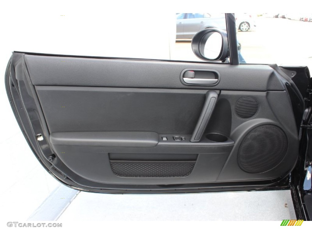 2011 Mazda MX-5 Miata Sport Roadster Door Panel Photos