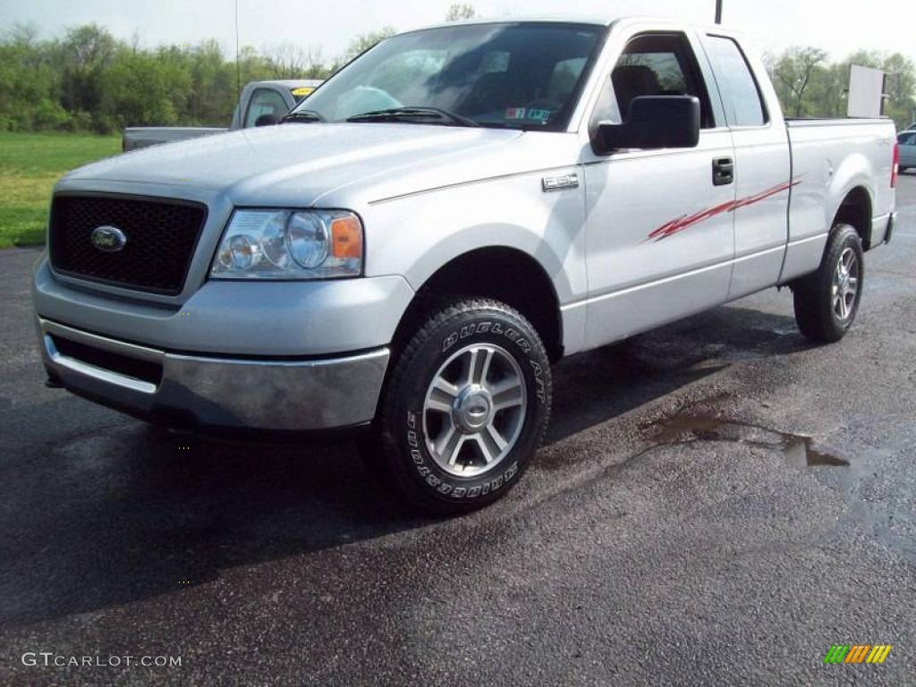 2006 F150 XLT SuperCab 4x4 - Silver Metallic / Medium Flint photo #2