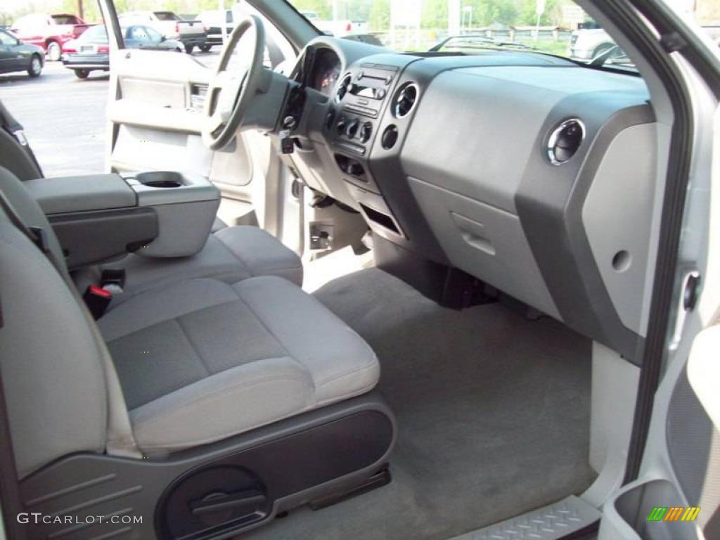 2006 F150 XLT SuperCab 4x4 - Silver Metallic / Medium Flint photo #21