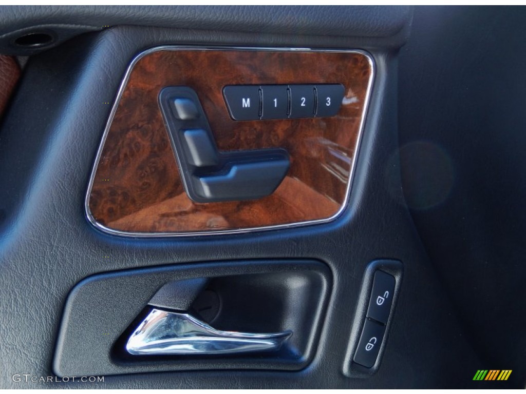 2013 Mercedes-Benz G 550 Controls Photos