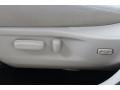 Blizzard Pearl White - Venza I4 Photo No. 15