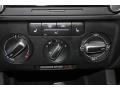 Black - Jetta SE Sedan Photo No. 21