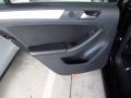 Black - Jetta SE Sedan Photo No. 11
