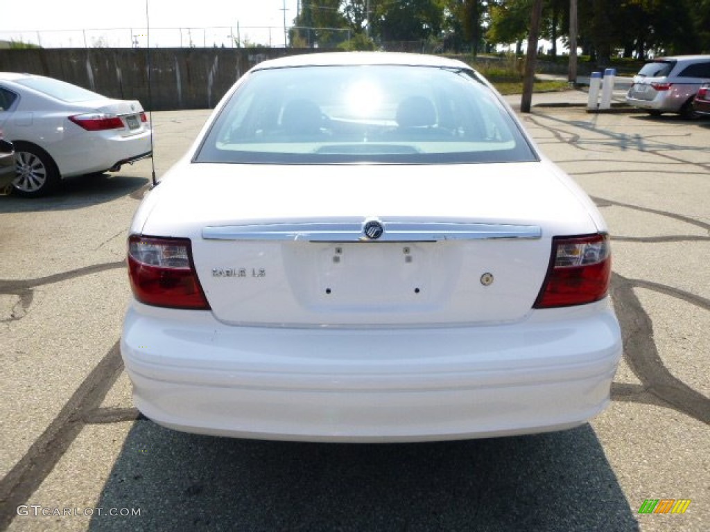 2005 Sable LS Sedan - Vibrant White / Medium Parchment photo #4